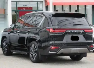 Lexus LX600 7 Seater 2024