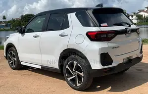 Toyota Raize 2025
