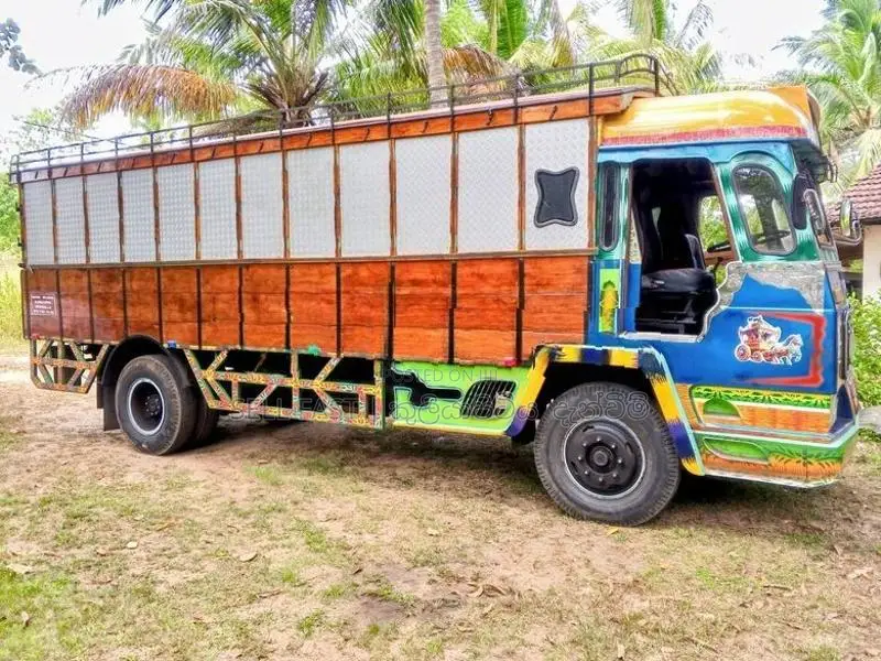 Ashok Leyland Tusker Lorry 1994