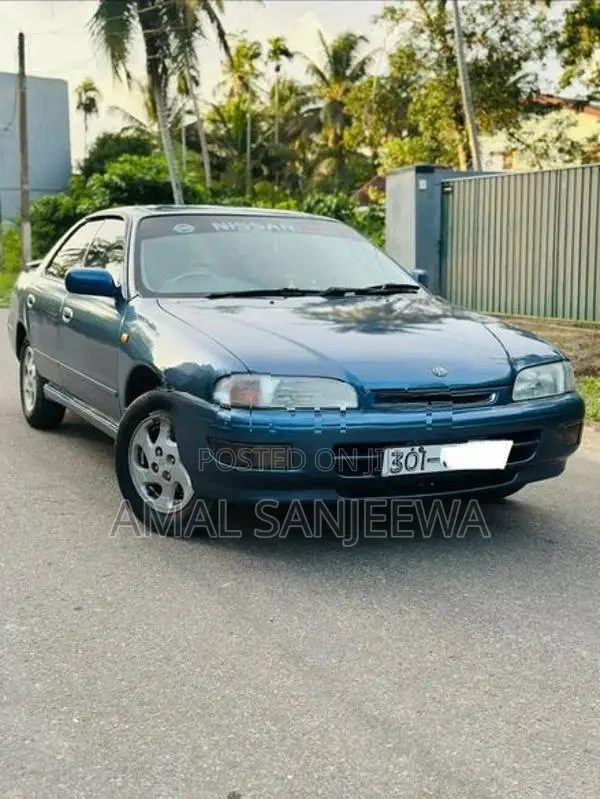 Nissan Presea 1996