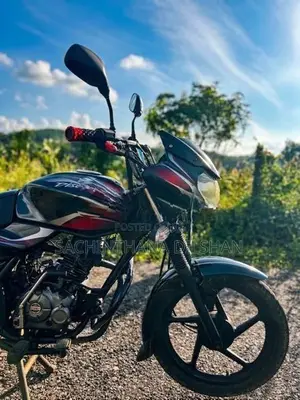 Bajaj Discover 2013