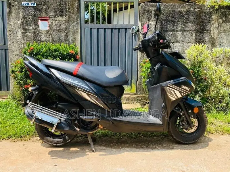 Yamaha Ray ZR 2018