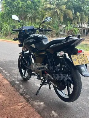 Bajaj Pulsar 150 2016