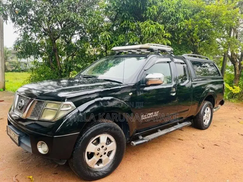 Nissan Navara Frontier LE 2010