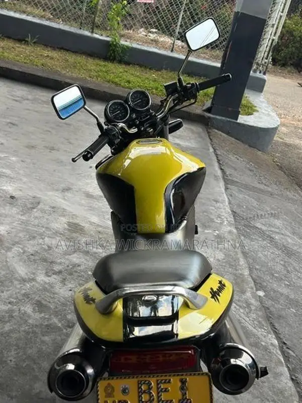 Honda Hornet 2016