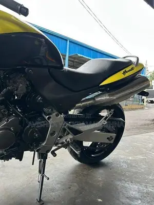 Honda Hornet 2016