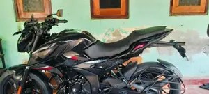Bajaj Pulsar N160 2025
