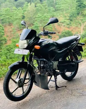 Bajaj Platina 100 ES 2017