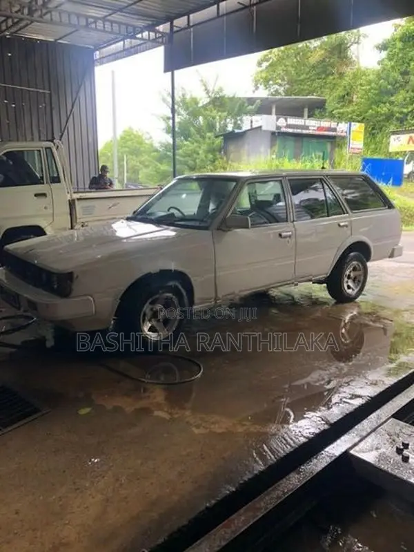 Toyota Carina 1986