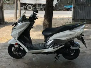 Suzuki Burgman 125 2019