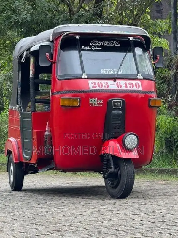 Bajaj RE 1996