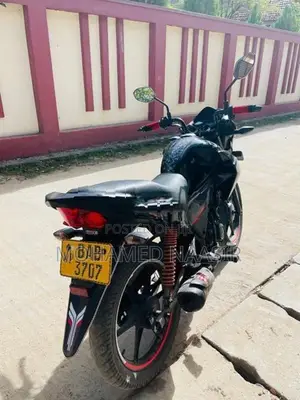 Honda Twister 2016