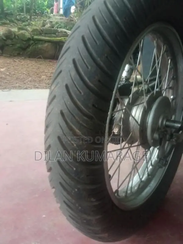 Suzuki GS 125 1997