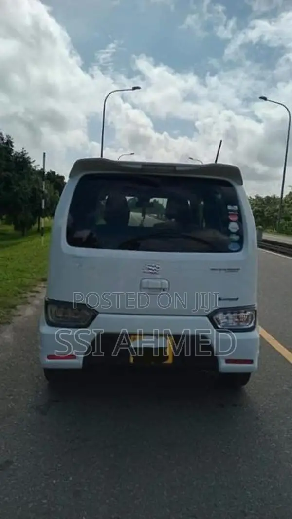 Suzuki Wagon R Stingray 2018