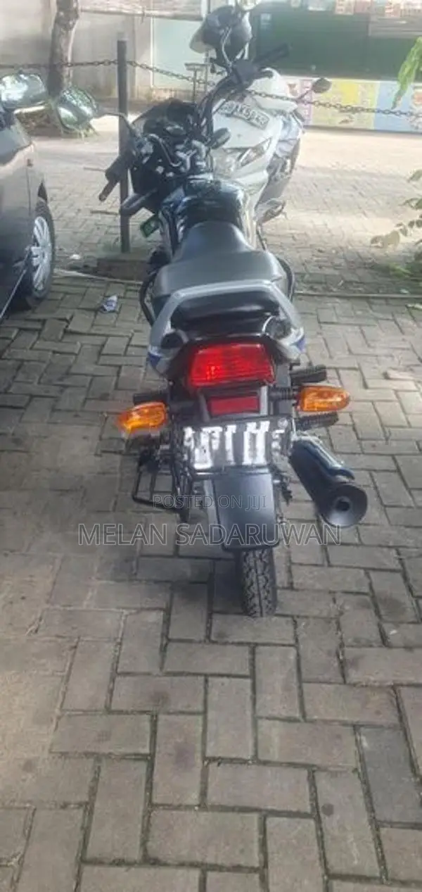 Bajaj CT100 Indian 2026