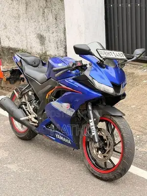 Yamaha R15 2019