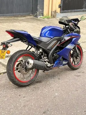 Yamaha R15 2019