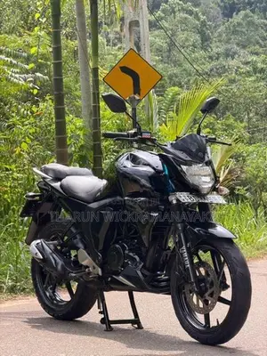 Yamaha FZ 2016