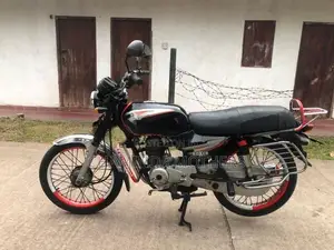 Bajaj Boxer 2006