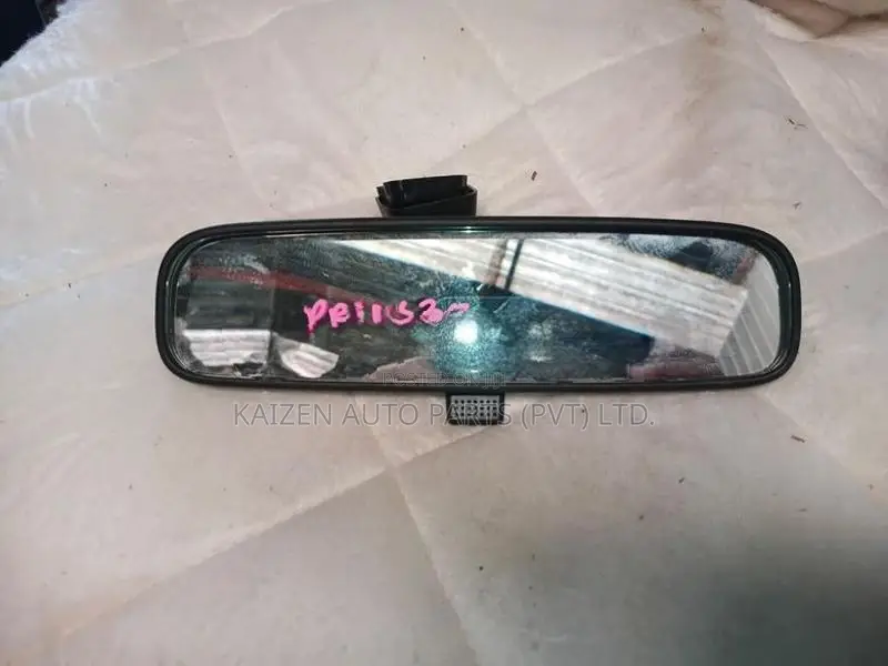 TOYOTA PRIUS 30 Center Mirror