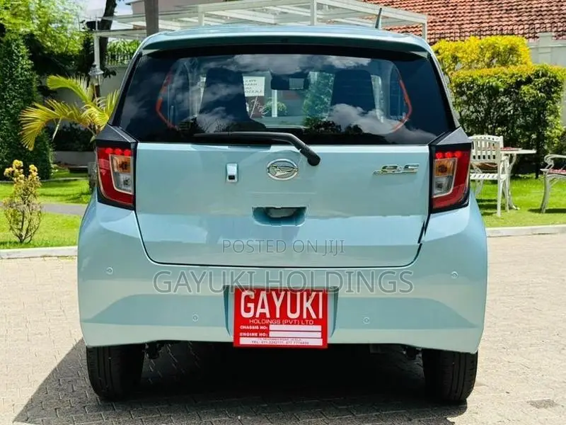 Daihatsu Mira L 2024