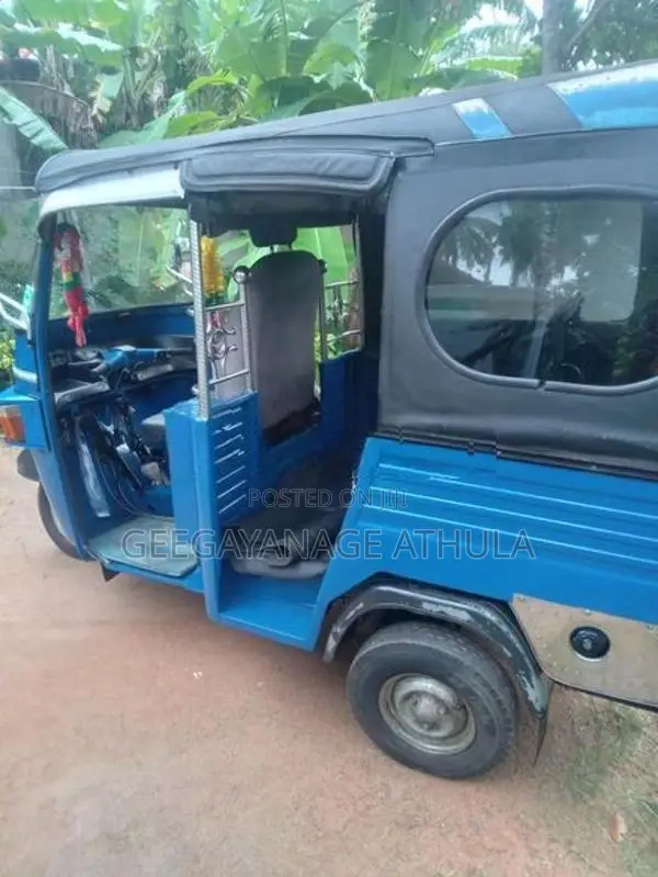 Piaggio 2010