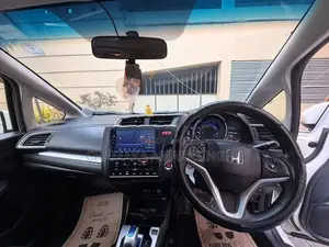 Honda Fit GP5 2014
