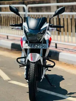 TVS Apache RTR 180 2017
