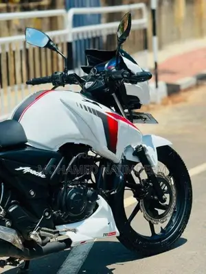 TVS Apache RTR 180 2017