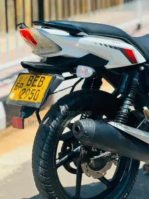 TVS Apache RTR 180 2017