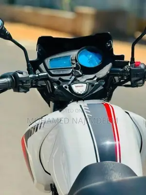 TVS Apache RTR 180 2017
