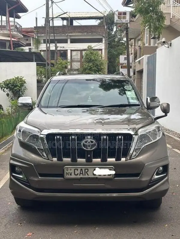 Toyota Land Cruiser Prado TX 150 2015