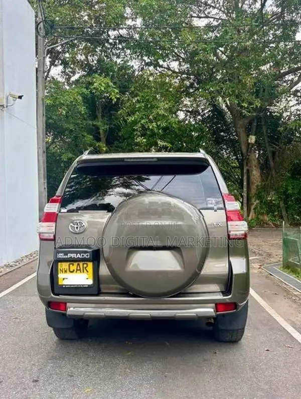 Toyota Land Cruiser Prado TX 150 2015