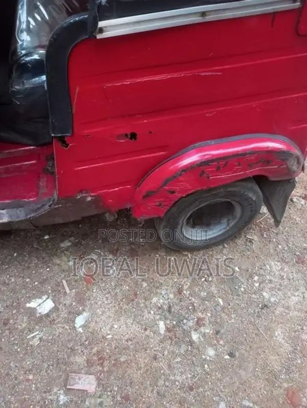 Bajaj RE 2007