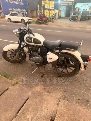 Royal Enfield Classic 350 2016