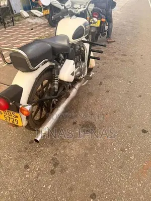 Royal Enfield Classic 350 2016