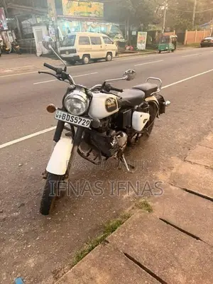 Royal Enfield Classic 350 2016