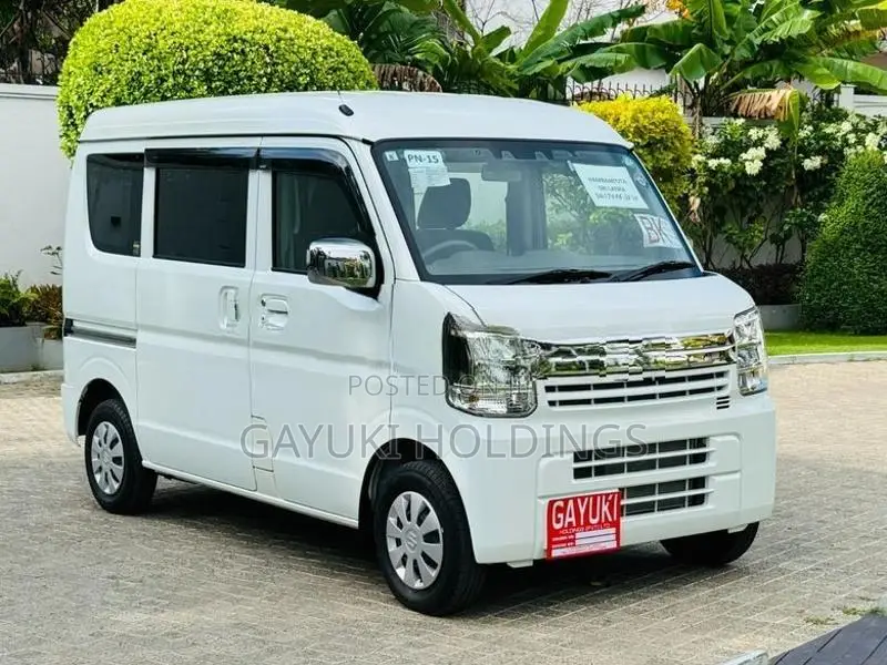 Suzuki Every 2024