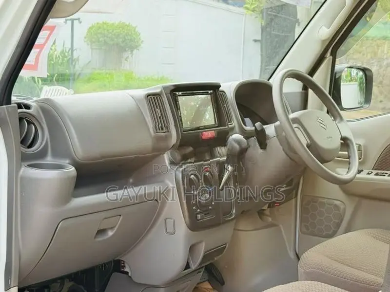 Suzuki Every 2024