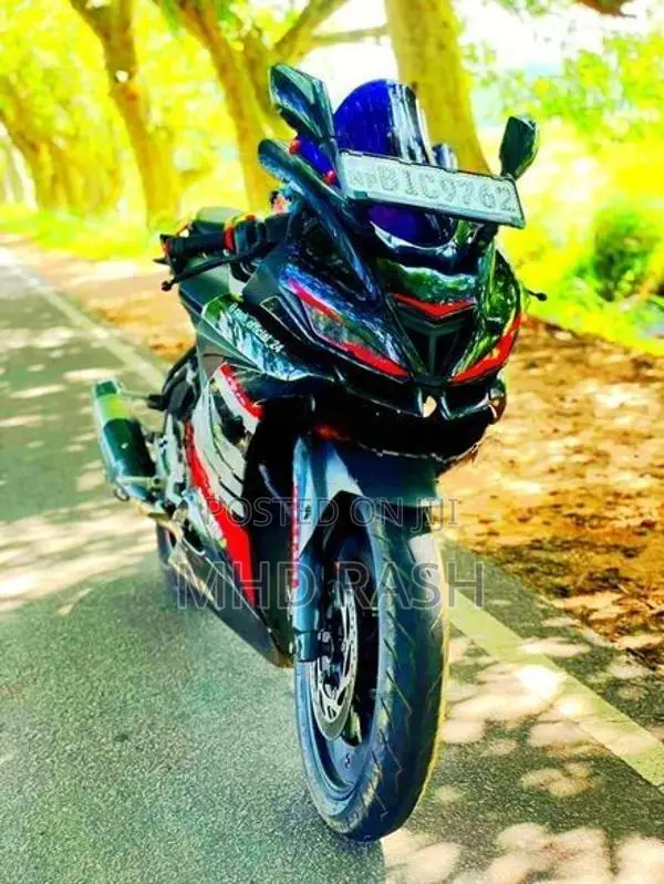 Yamaha R15 v3 2019