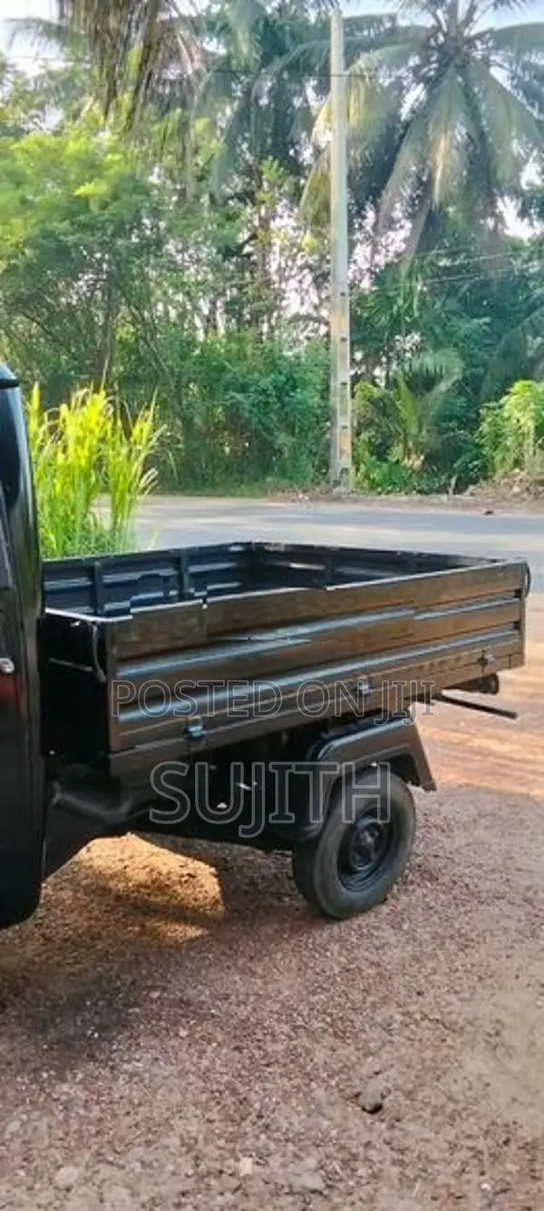 Mahindra Alfa 2017