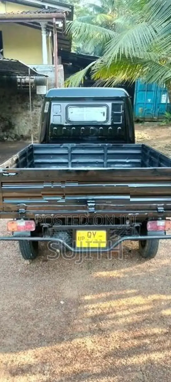 Mahindra Alfa 2017