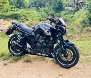 Yamaha FZ V1 2011