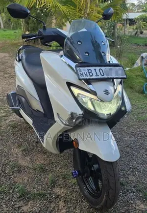 Suzuki Burgman 125 2020