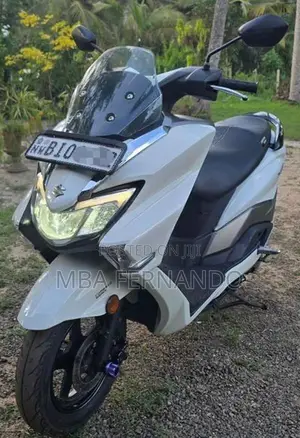 Suzuki Burgman 125 2020