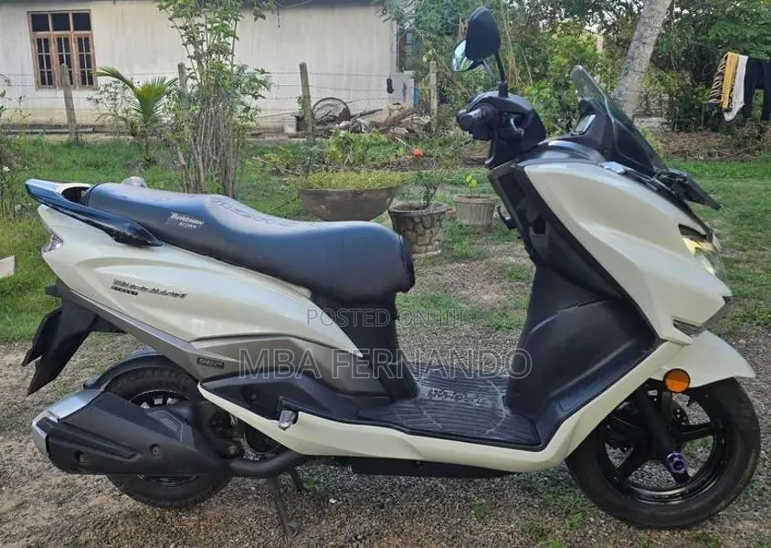 Suzuki Burgman 125 2020