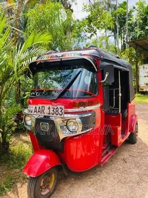 Bajaj RE Three Wheeler 2014