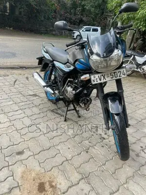Bajaj Discover 2010