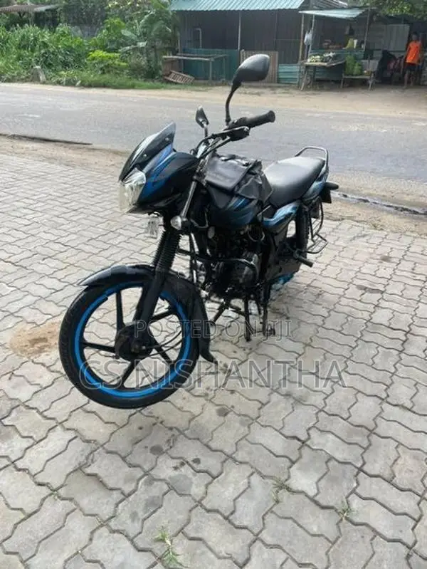 Bajaj Discover 2010