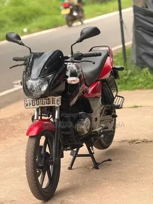 Bajaj Pulsar 150 2015